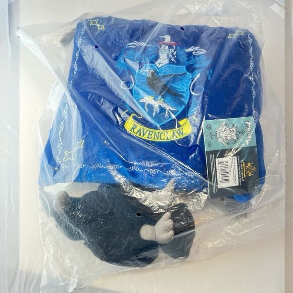 The Noble Collection Ravenclaw Pillow With Raven Plush Harry Potter New - Picture 3 of 3